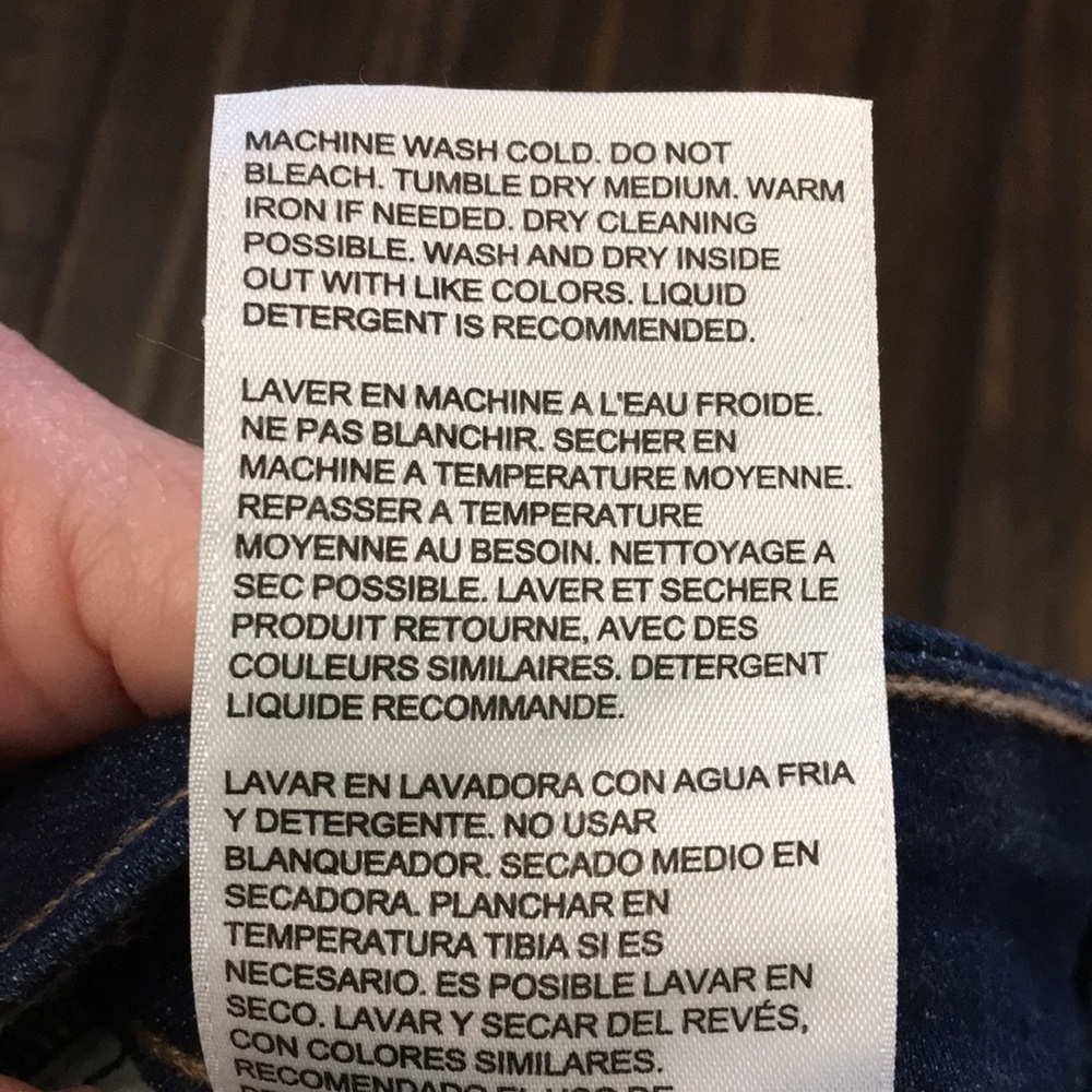 NWT Levi’s - Picture 6 of 7